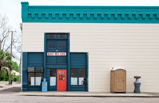 Best Portable restroom trailer rental  in Hubbard, TX